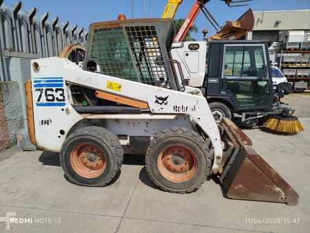 Cargadores compactas 2002 Bobcat 763 (1)