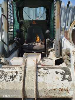 Cargadores compactas 2002 Bobcat 763 (3)