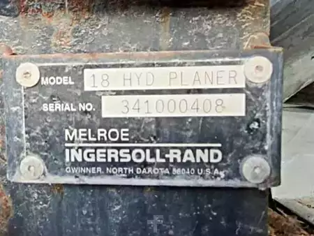 Kompaktní nakladače 2000 Bobcat 863H (16)