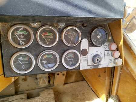 Ładowarki kołowe 1984 Fiat FR15 (11)