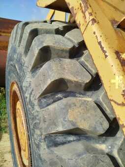 Ładowarki kołowe 1984 Fiat FR15 (16)