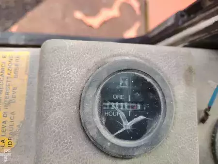 Pyöräkuormaajat 1998 Fiat-Hitachi FR160.2 (11)