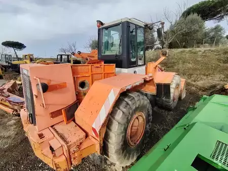 Pyöräkuormaajat 1998 Fiat-Hitachi FR160.2 (3)