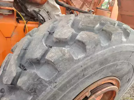 Pyöräkuormaajat 1998 Fiat-Hitachi FR160.2 (7)