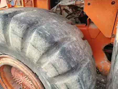 Pyöräkuormaajat 1998 Fiat-Hitachi FR160.2 (9)