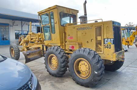 Livellatrici 1992 Caterpillar 140G (12)