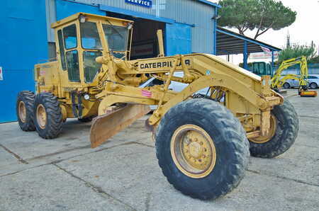 Livellatrici 1992 Caterpillar 140G (4)