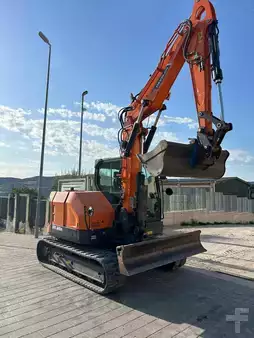 Minibagger 2023 DEVELON DX85R-7 (2)