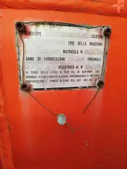 Rigid Backhoe Loader 1992 FAI 555B (12)