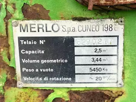 Betonmengers 1986 Merlo DBM2500 (12)