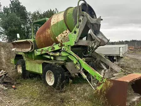 Betonmengers 1986 Merlo DBM2500 (2)