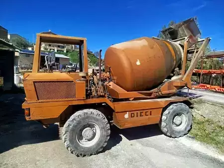 Betonmengers 1986 Dieci L3500 (2)