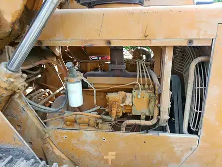 Carregadeiras de esteiras 1981 Caterpillar 951C (11)