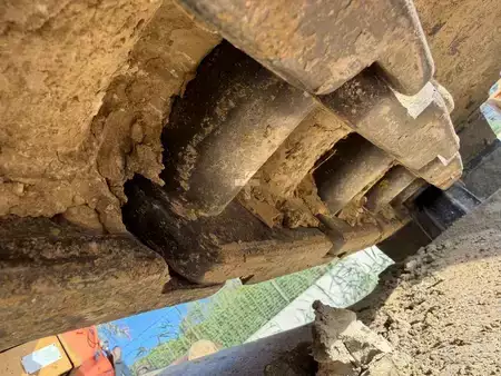 Pelles sur chenilles 1995 Caterpillar 312B (13)