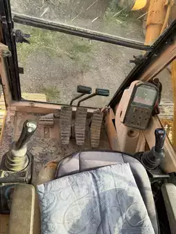 Pelles sur chenilles 1995 Caterpillar 312B (7)