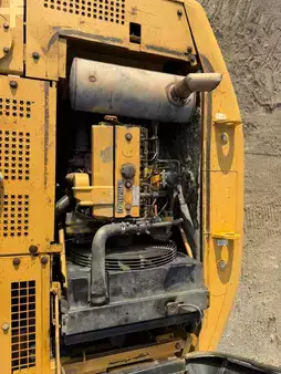 Pelles sur chenilles 1995 Caterpillar 312B (9)