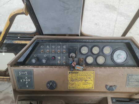 Koparko - Ładowarki sztywne 1992 Caterpillar 428 (7)