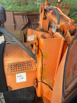 Doosan DL300