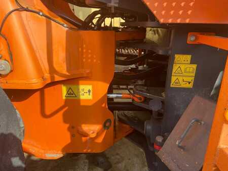 Doosan DL300