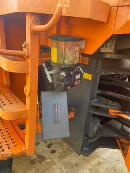 Doosan DL300