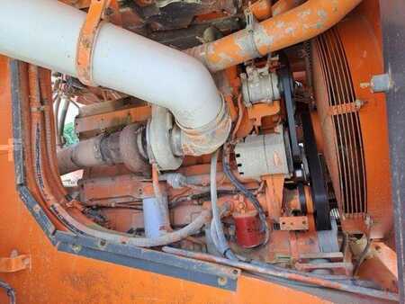 Dúmpers rígidos 2005 Hitachi EH750-2 (10)