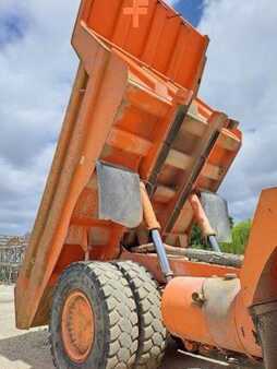 Dúmpers rígidos 2005 Hitachi EH750-2 (18)
