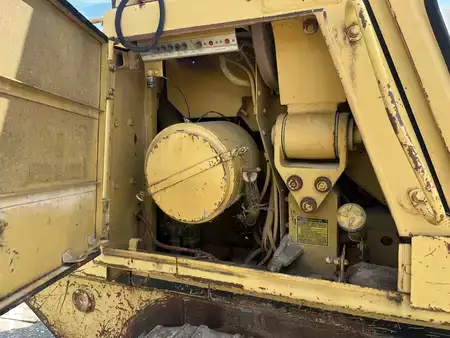 Bandlastare 1986 Caterpillar 953 (6)