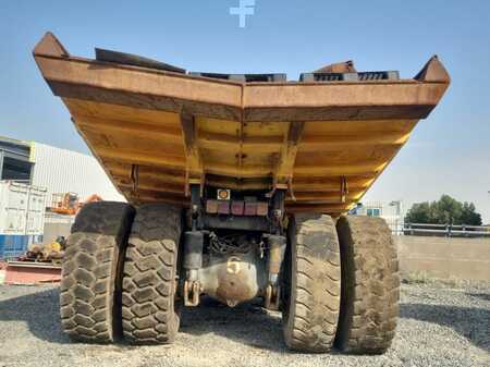 Dampry  2011 Komatsu HD465-7 (7)