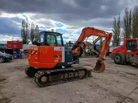 Minikaivinkoneet 2012 Hitachi ZX85USBLC-3 (4)