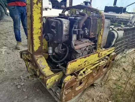 Hinattavat jyrät 1999 Ammann ARX45 (4)