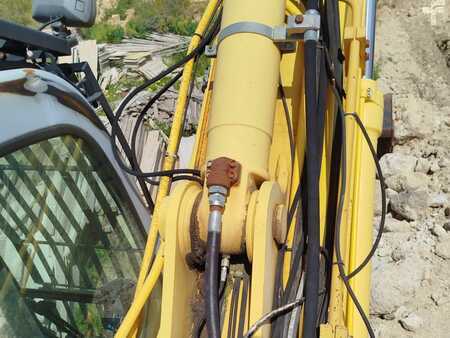 Kettenbagger 2009 New Holland Construction E245C (10)