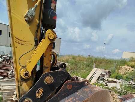 Kettenbagger 2009 New Holland Construction E245C (8)