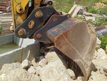 Kettenbagger 2009 New Holland Construction E245C (9)
