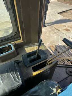 Bulldozer 1989 Caterpillar D5H (11)