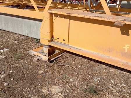 Tower Crane 2003 Potain MC85B (2)