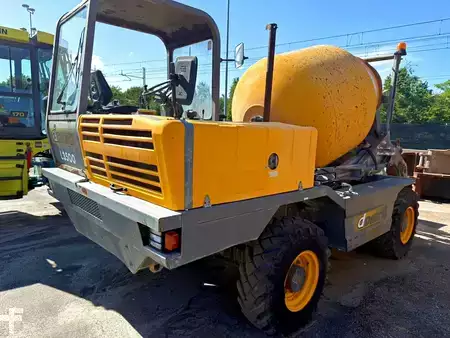Misturador de caminhão 2004 Dieci L3500 (1)
