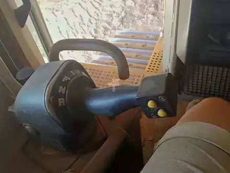 Bulldozere 1999 Caterpillar D6RXL (8)