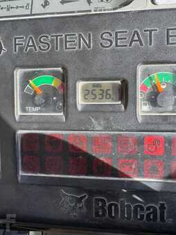 Minigraver 2012 Bobcat E26-EM (6)