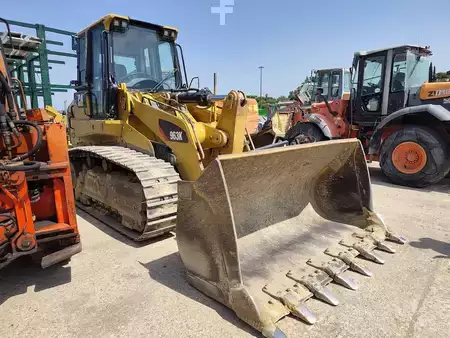 Carregadeiras de esteiras 2017 Caterpillar 963K (2)