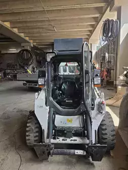 Kompaktní nakladače 2015 Bobcat S590 (2)
