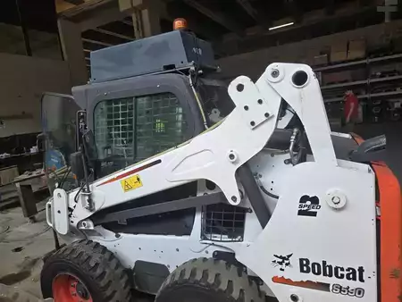 Kompaktní nakladače 2015 Bobcat S590 (3)