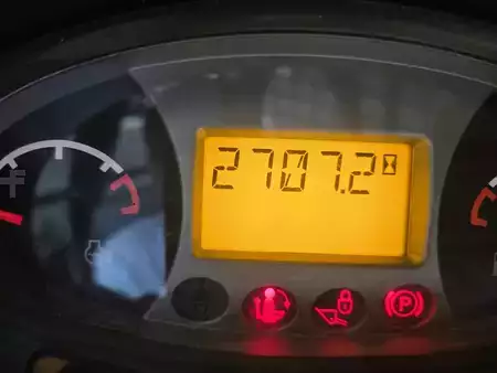 Kompaktní nakladače 2015 Bobcat S590 (5)