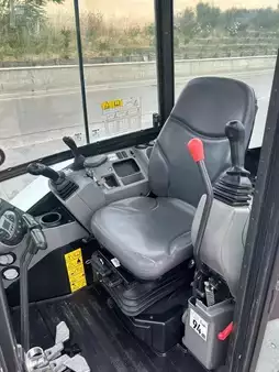 Mini excavators 2022 Bobcat E34 (5)