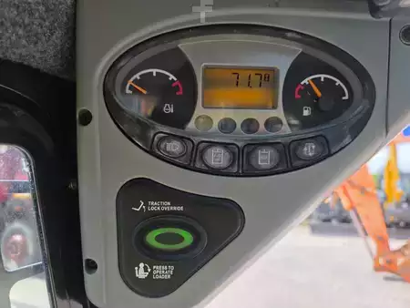 Bobcat S100
