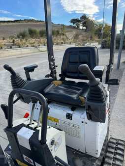 Mini excavadoras 2019 Bobcat E10Z (5)