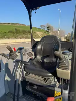 Mini pelle 2021 Bobcat E19 (5)