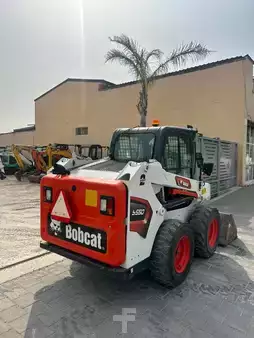 Cargadores compactas 2024 Bobcat S550 (3)