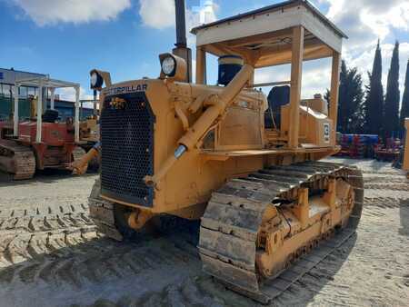 Planierraupe 2010 Caterpillar D6D (1)