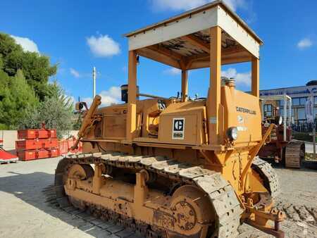 Caterpillar D6D