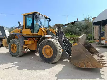 Pale Gommate 2019 Volvo L90H (2)